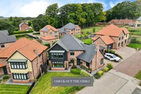 4 bedroom detached house for sale, Hayride Close, Walkington, Beverley,  HU17 8GP