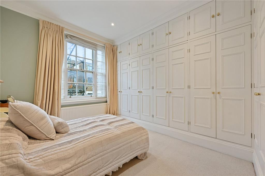 Rear Bedroom 3