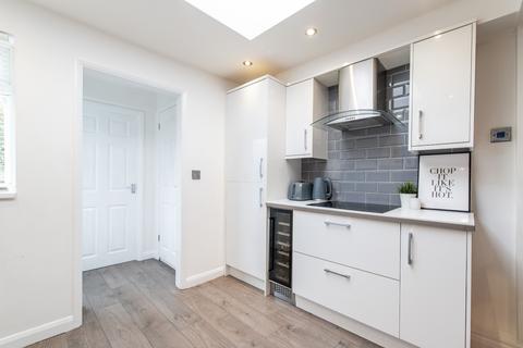 115 Lower Higham Road, Gravesend, DA12 2NQ
