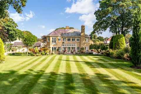 5 bedroom detached house for sale, Pontefract WF7