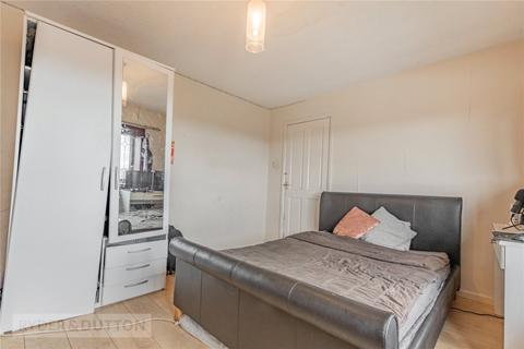 65 Dovecote Lane, Lees, Oldham, OL4 4SN