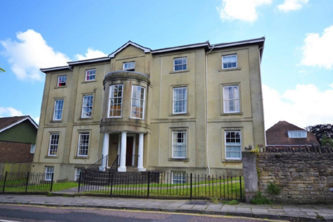 2 bedroom ground floor flat for sale, Wood Street, Ryde, Isle of Wight