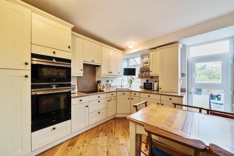 3 bedroom terraced house for sale, Promenade Square, Harrogate