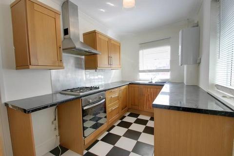 1 bedroom apartment to rent, Chase Side, Enfield, EN2