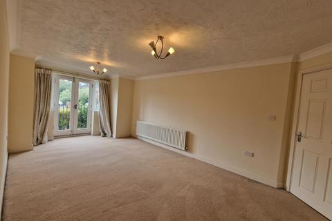 2 bedroom flat for sale, Bewick Court, The Holloway, Wolverhampton WV6