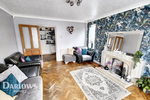 3 Axbridge Crescent, Llanrumney, Cardiff, CF3 5TJ