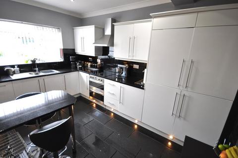 12 Beech Tree Avenue, Thorne, Doncaster, DN8 5LS