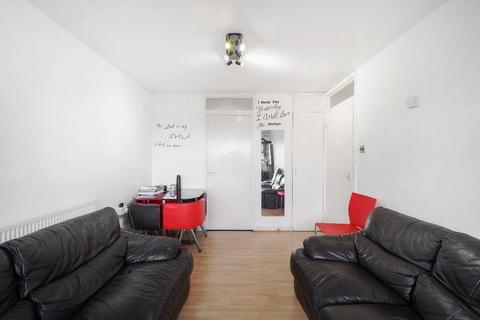 1 bedroom flat to rent, Globe Road, Stratford, E15