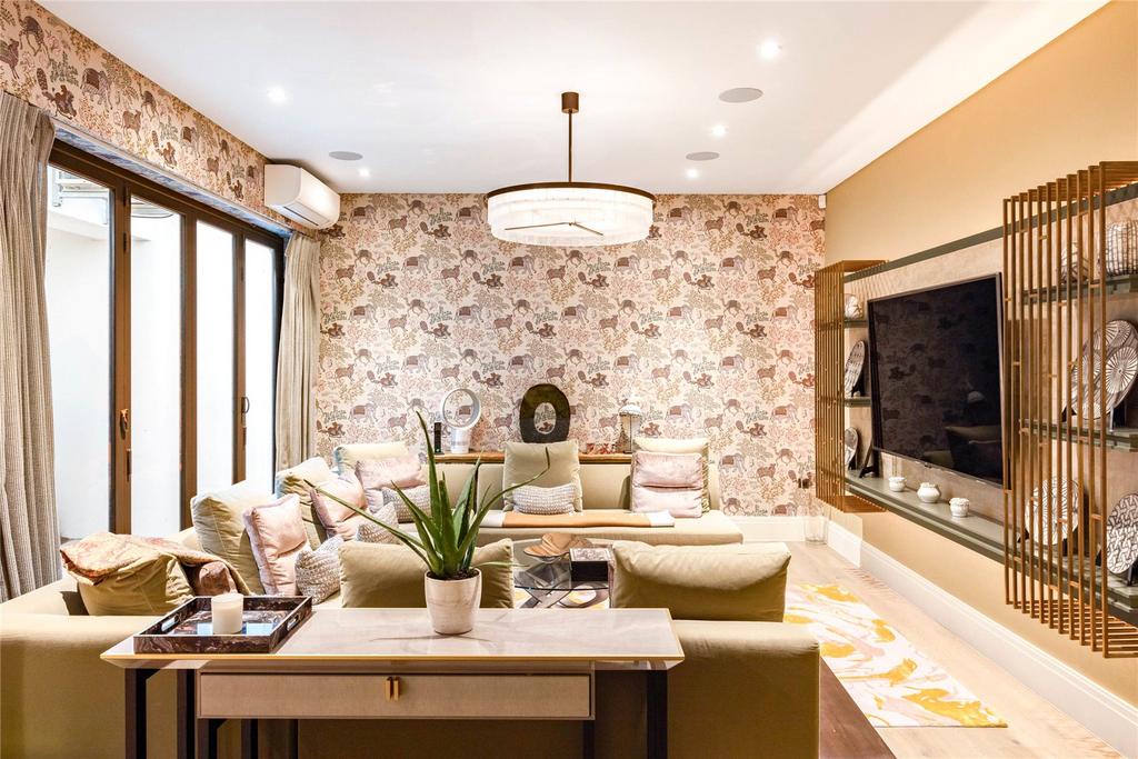 Reception Room