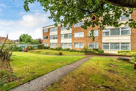 2 bedroom flat for sale, Windfield, Leatherhead, Surrey, KT22