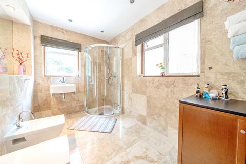 22 Frays Avenue, West Drayton, UB7 7AF