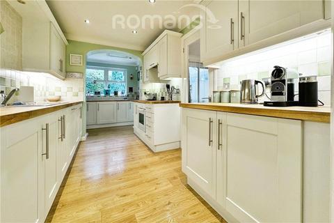 4 bedroom detached house for sale, Copperfield Avenue, Owlsmoor, Sandhurst