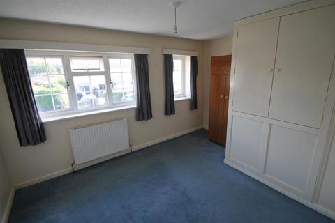 2 bedroom end of terrace house to rent, Newington Way, Craven Arms, Shropshire