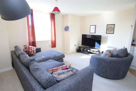 2 bedroom apartment for sale, Crown Apartments, Newhall Park Drive, BD5