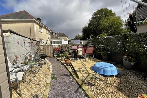 3 bedroom terraced house for sale, Quay Street, Ammanford