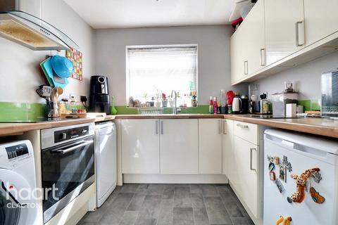 3 bedroom maisonette for sale, Knox Road, Clacton-On-Sea