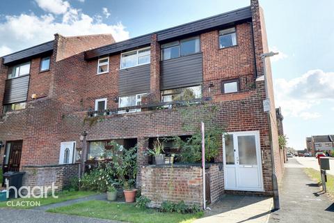 3 bedroom maisonette for sale, Knox Road, Clacton-On-Sea