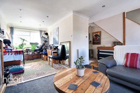 112 Knox Road, Clacton-on-sea, CO15 3TU