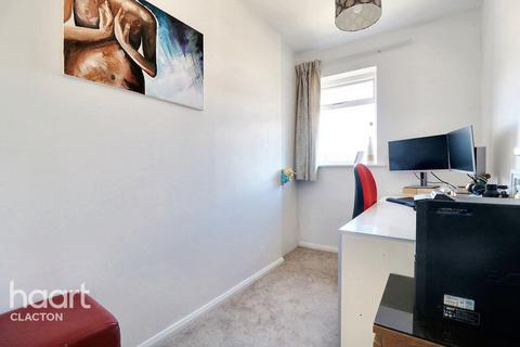 112 Knox Road, Clacton-on-sea, CO15 3TU