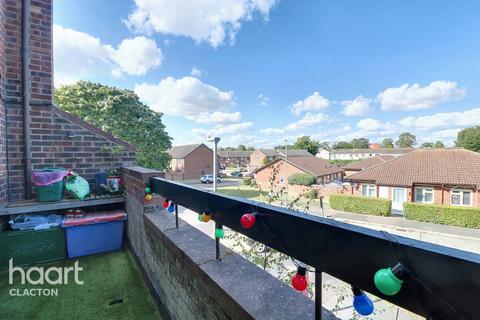 112 Knox Road, Clacton-on-sea, CO15 3TU