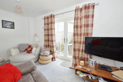 2 bedroom semi-detached house for sale, Robin Close, Holt