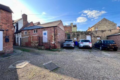 undefined, Watling Street East, Towcester