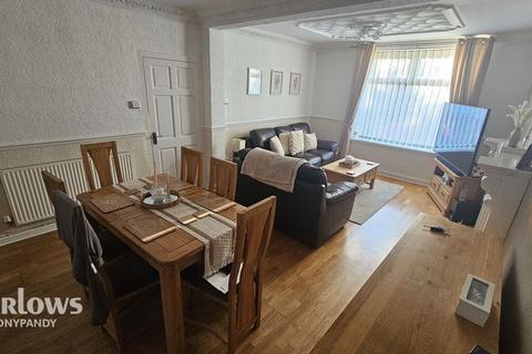 2 bedroom terraced house for sale, Miskin road, Trealaw, Tonypandy CF40