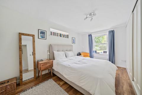 1 bedroom apartment for sale, Belvedere Road, London