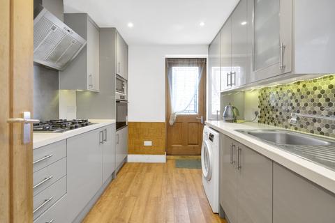 3 bedroom terraced house for sale, Carlton Road, Walthamstow E17