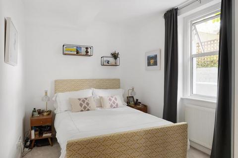 30d Shakespeare Road, Acton, London, W3 6SJ