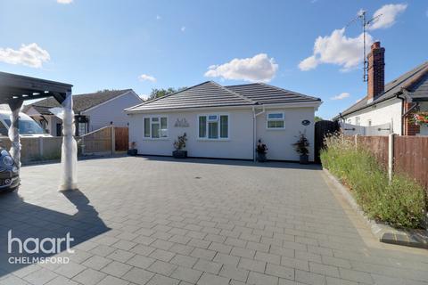 2 bedroom bungalow for sale, Boyton Cross, Chelmsford