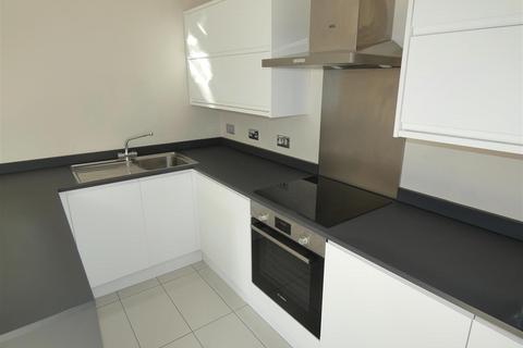 2 bedroom flat for sale, Cambridge House, Birmingham Road, Sutton Coldfield