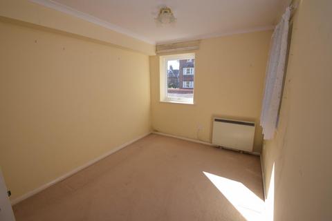 2 bedroom flat for sale, Granville Road, Eastbourne BN20