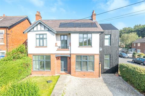 5 bedroom detached house for sale, Gledhow Avenue, Roundhay, Leeds