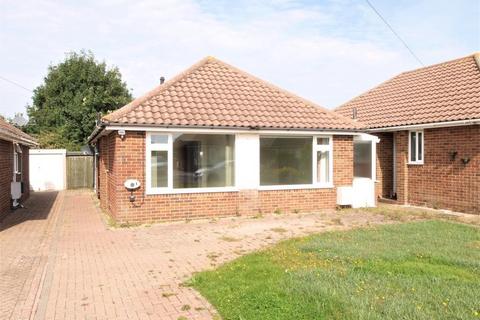 8 Croft Close, Polegate, BN26 5LE