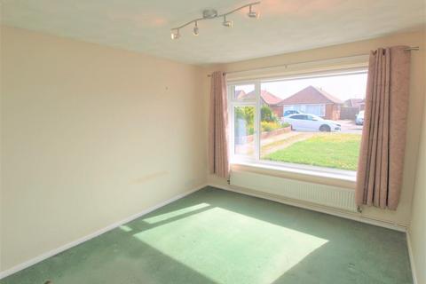 8 Croft Close, Polegate, BN26 5LE