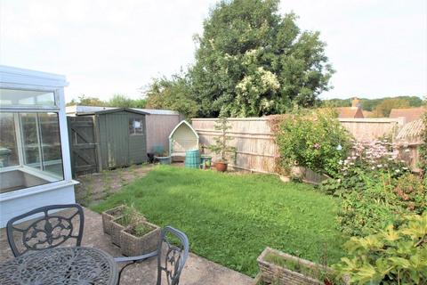 8 Croft Close, Polegate, BN26 5LE