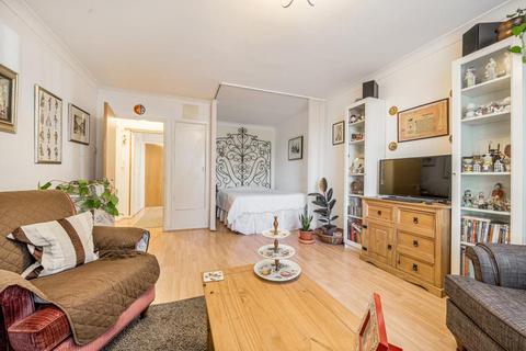 Studio for sale, High Road,  Whetstone,  N20,  N20