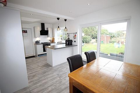 11 Manor Crescent, Brinsworth, Rotherham, S60 5HG