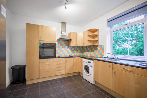 2 bedroom apartment to rent, Grangeburn Road, Grangemouth, Stirling, FK3 9AP