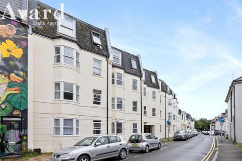 1 bedroom flat for sale, Park Crescent Place, Brighton BN2