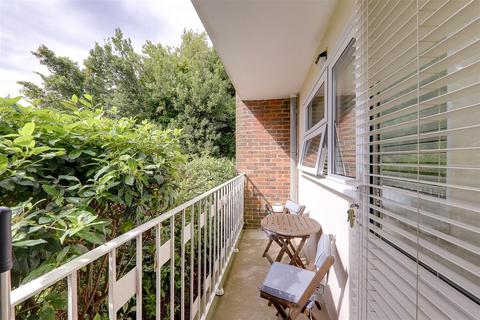 1 bedroom flat for sale, Downview Road, Worthing BN11