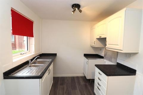 2 bedroom terraced house for sale, Laburnum Drive, Barnstaple