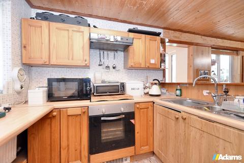 16 Barons Close, Castlefields, Runcorn, WA7 2HD