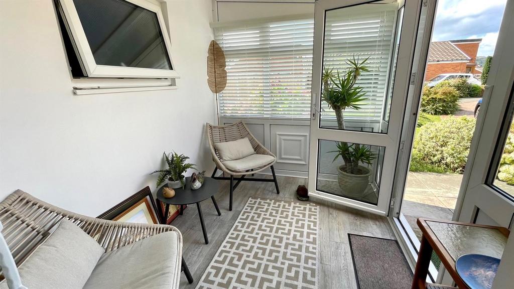 Sun porch