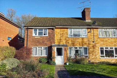 2 bedroom maisonette for sale, Winchester