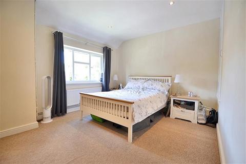 2 bedroom maisonette for sale, Winchester