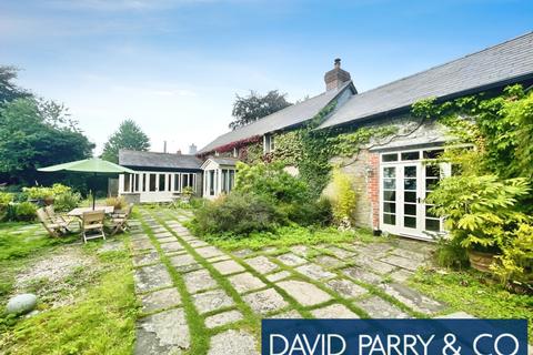 4 bedroom detached house for sale, Stonewall Hill Presteigne LD8 2HB