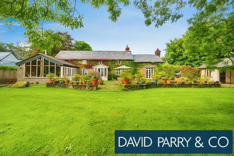 4 bedroom detached house for sale, Stonewall Hill Presteigne LD8 2HB