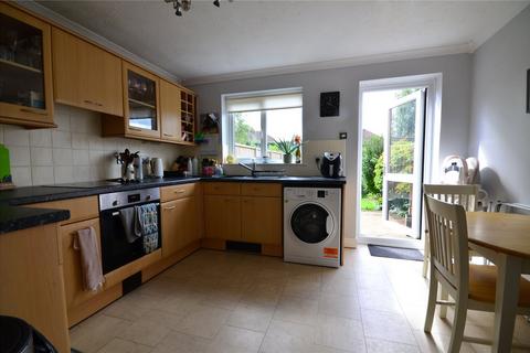 7 Engalee, East Grinstead, RH19 1FE